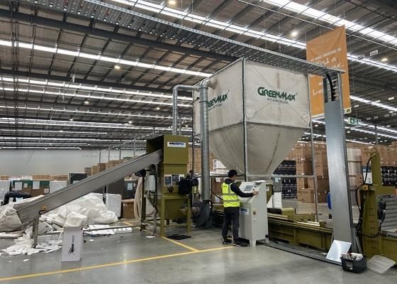 How Distribution Centers Use Foam Densifiers for EPS Packaging Waste
